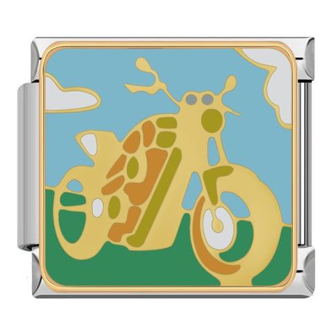 BIKE ON GRASS | İtalyan Charm | CHARMIE